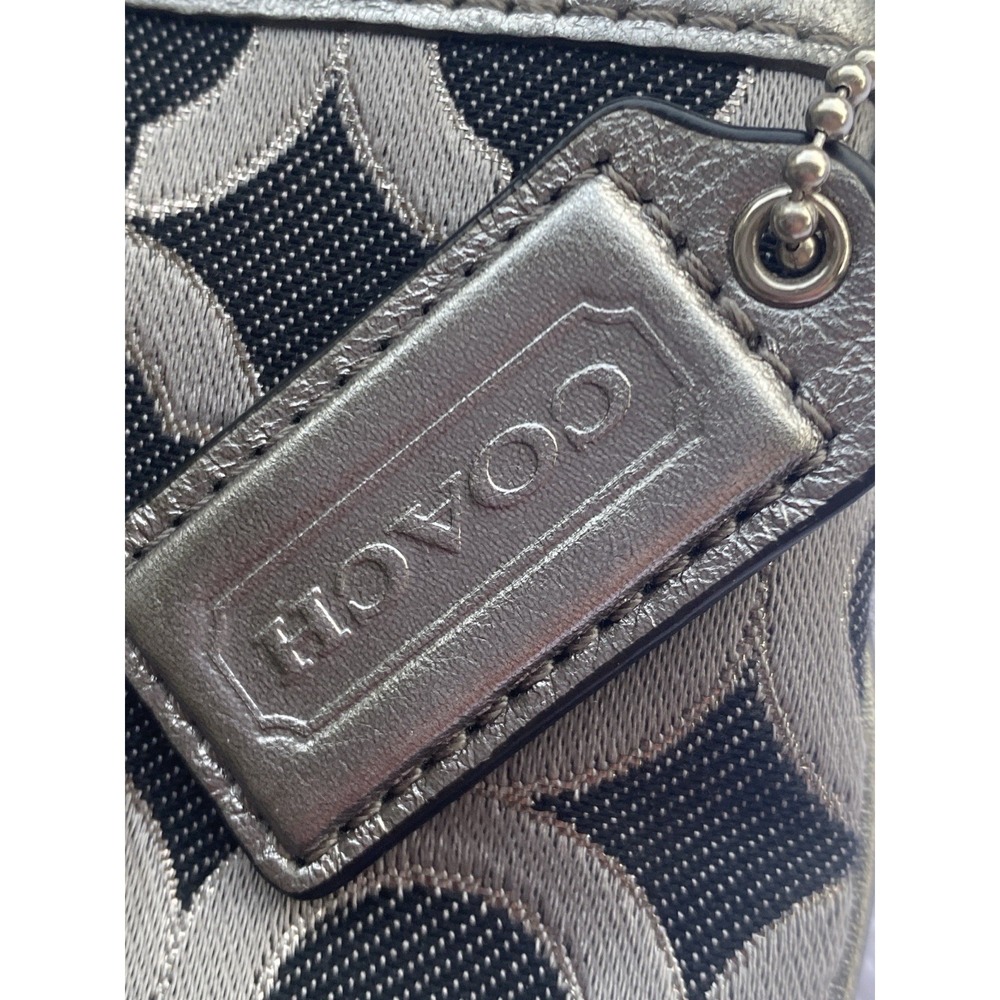 Coach Julia Black & Silver OP Art Signature & Leather Crossbody Swingpack Purse - Picture 9 of 10